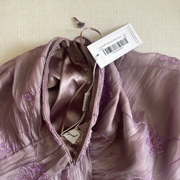 Petal & Pup Lilac Ruffle Maxi Dress - Picture 6 of 10